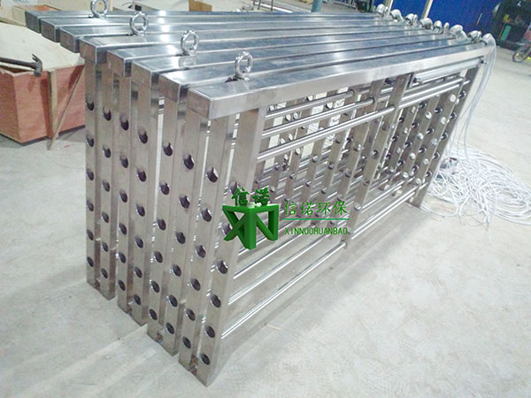 专业生产 56支灯管  80支灯管  96支 框架式紫外线污水处理设备